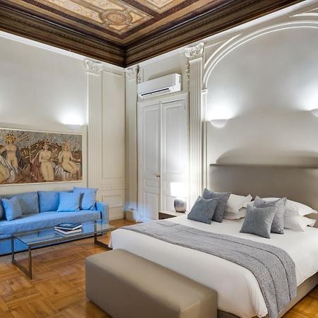 33Solonossuites Атина Екстериор снимка