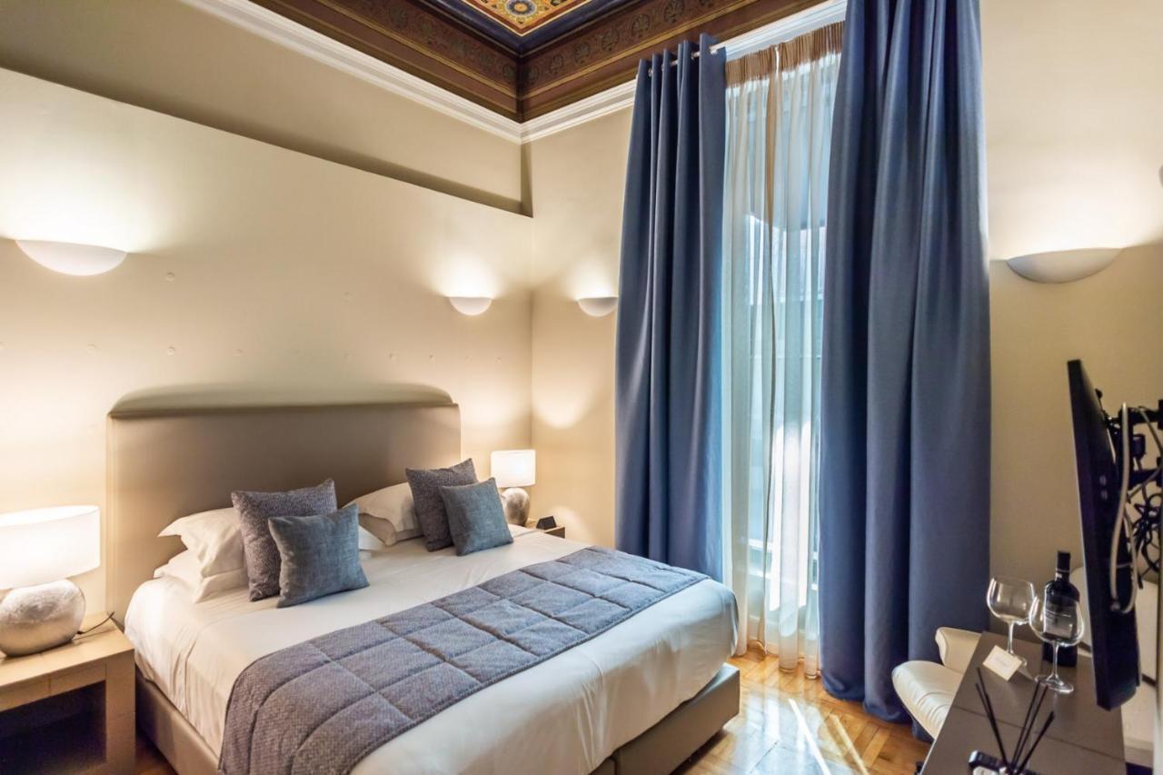 33Solonossuites Атина Екстериор снимка