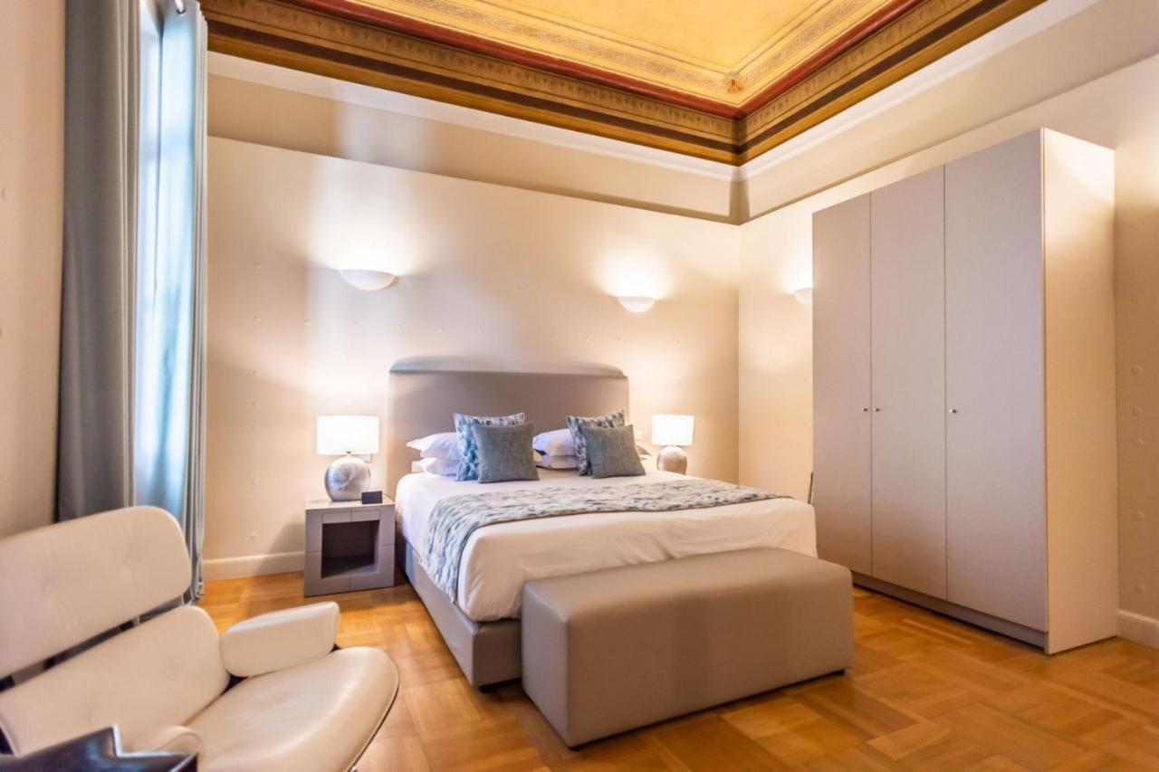 33Solonossuites Атина Екстериор снимка