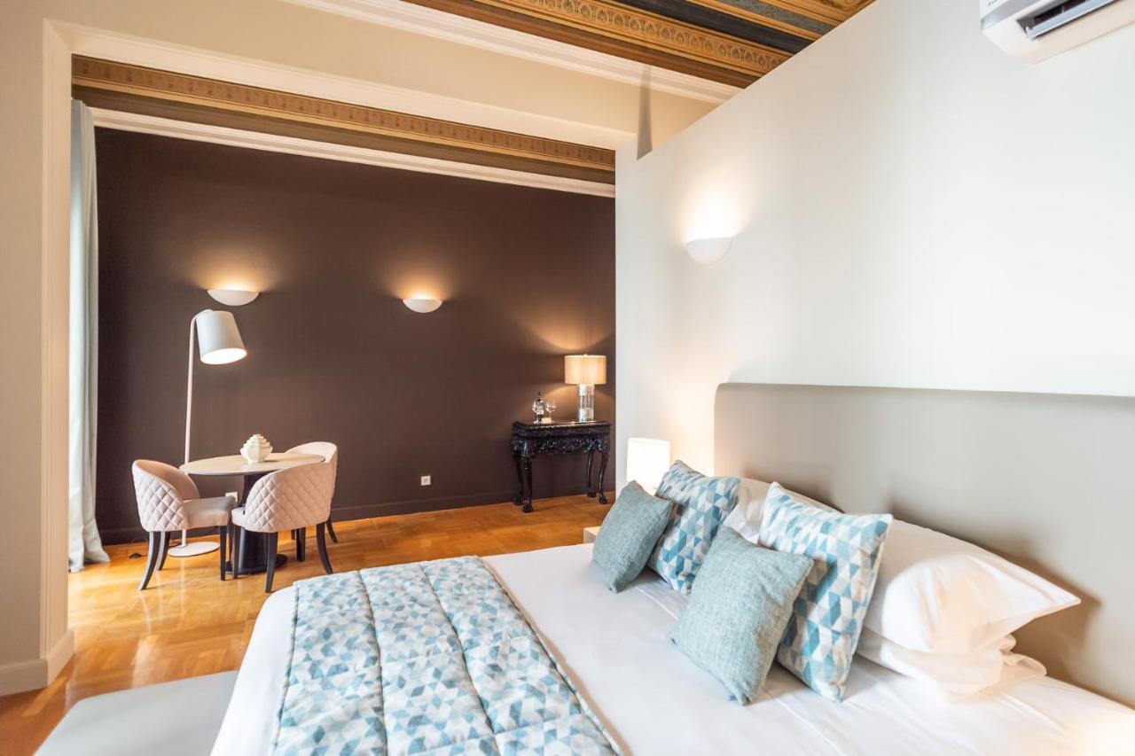 33Solonossuites Атина Екстериор снимка